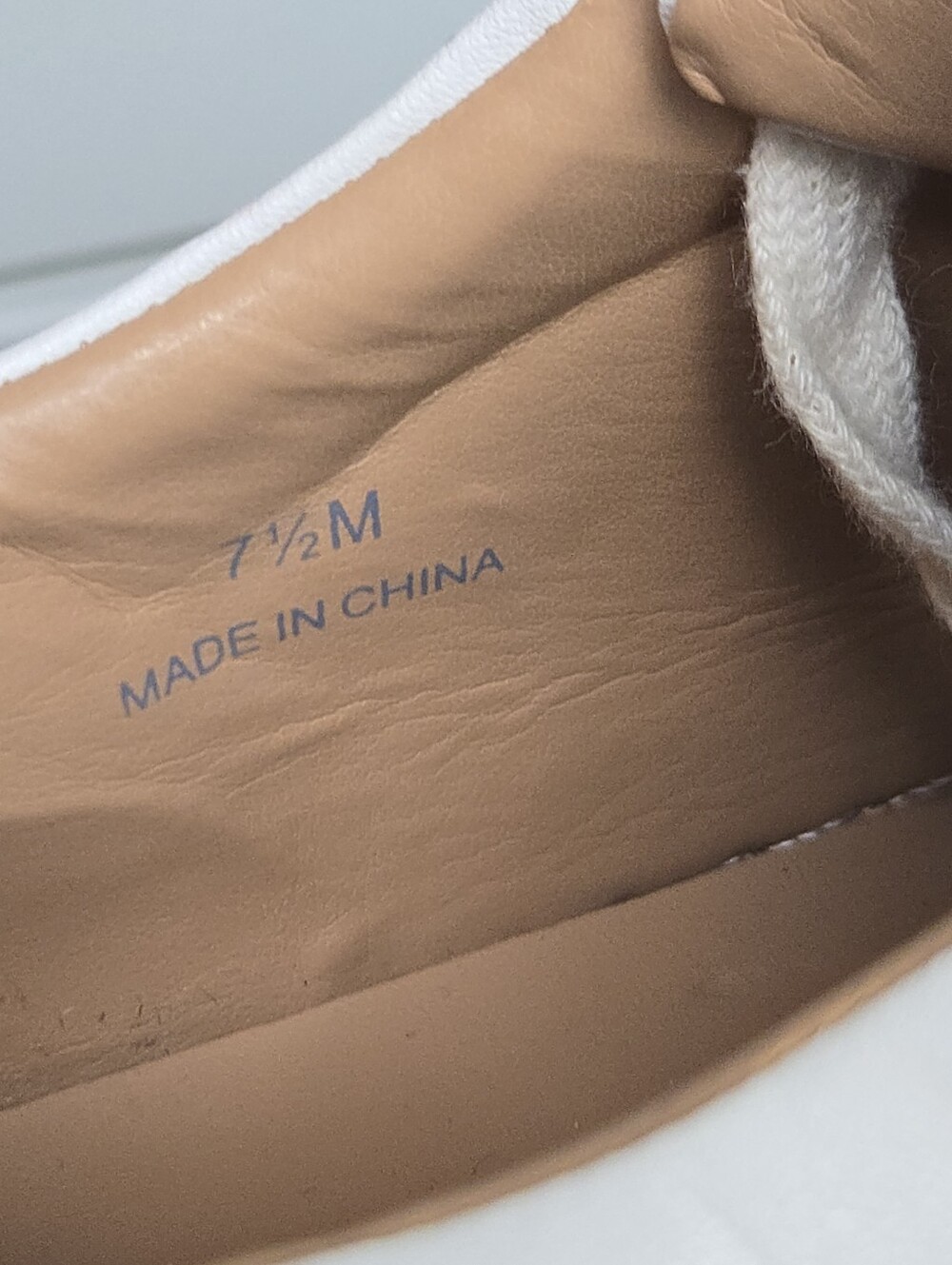 Banana Republic Everyday White Sneakers - Picture 11 of 12